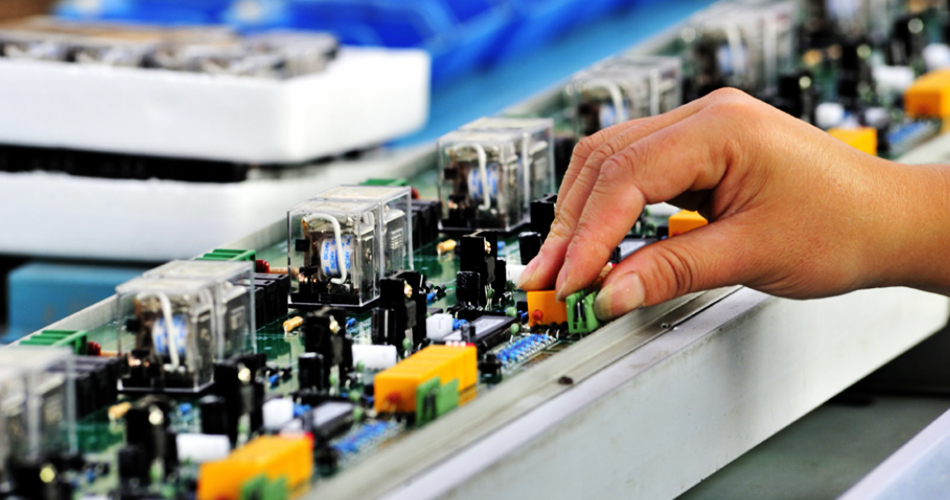 Conas a chinntíonn bainistíocht tionscadail monarchana PCBA baint amach spriocanna táirgeachta?