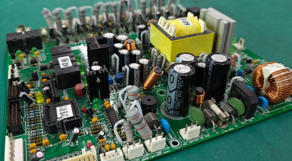 Conas a dhéanann caighdeáin táirgthe cosanta comhshaoil ​​monarchana PCBA difear don slabhra soláthair domhanda?