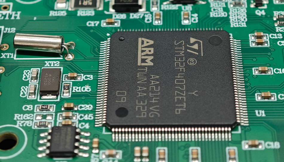 Conas Cumais Monarcha PCBA a Mheas i bPróiseáil PCB Ard-Dlúis?