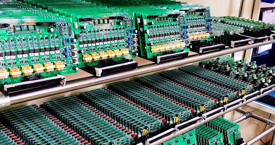 Conas is féidir linn iontaofacht táirgí PCBA Leighis a fheabhsú trí chaighdeáin dhian ar cháilíocht?