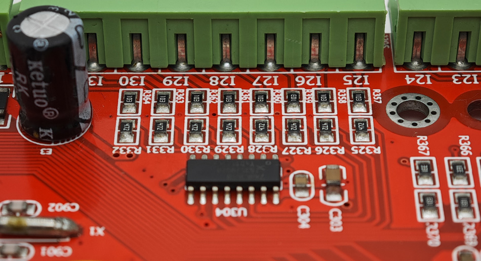 Conas Tionscadail a Dhlúsú Trí Chaidéal Aeir Leictreonach Feabhsúcháin ar Éifeachtúlacht Monarcha PCBA?